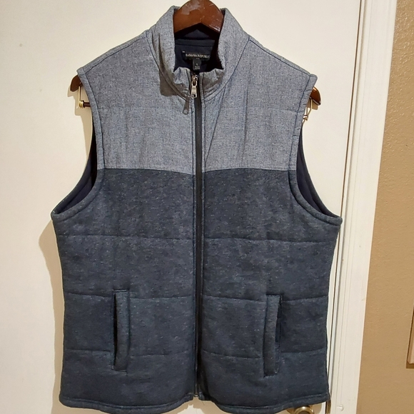 🌺 NWOT Mens Banana Republic Insulated Vest